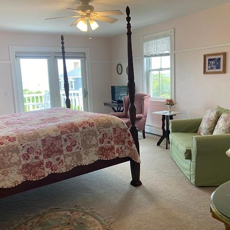 Payne'S Harbor View Inn ニュー・ショアハム エクステリア 写真