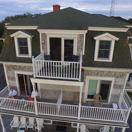 Payne'S Harbor View Inn ニュー・ショアハム エクステリア 写真