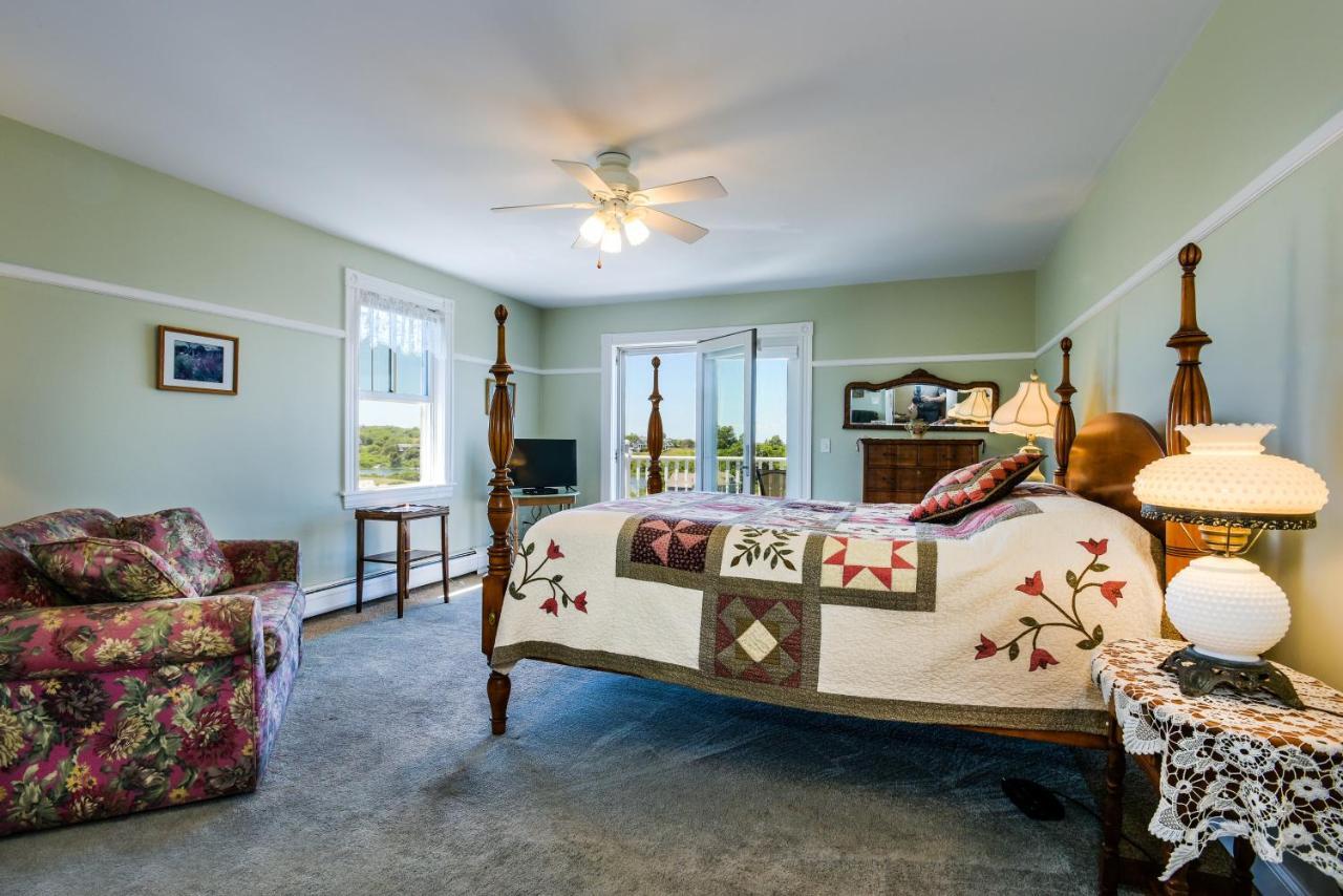 Payne'S Harbor View Inn ニュー・ショアハム エクステリア 写真